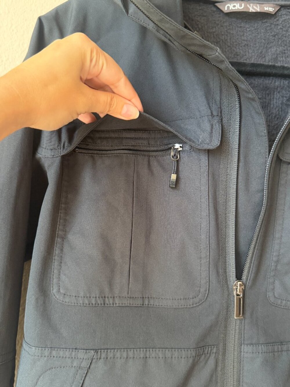 Nau Black Outdoor Hooded Softshell Jacket Size M - Picture 6 of 10